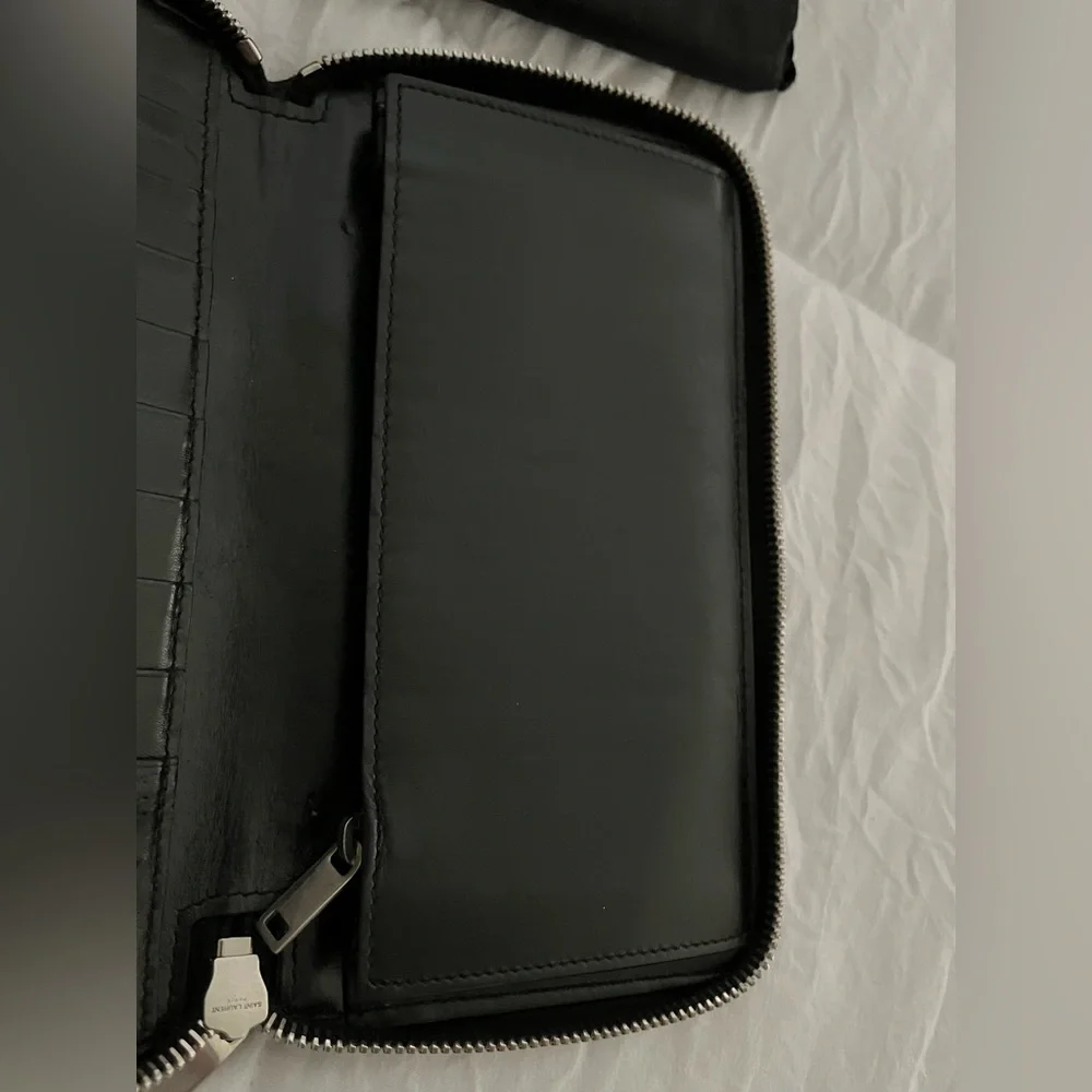 YSL Large Wallet - Picture 10 of 17